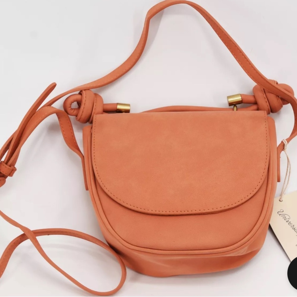 NWOT Universal Thread Orange Crossbody Bag with knotted/gold elements